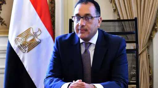 رئيس الوزراء يتابع إجراءات طرح...