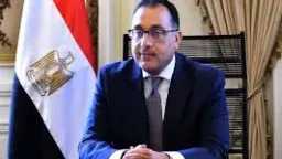رئيس  الوزراء يهنئ شيخ...