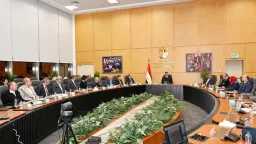 وزير الإسكان يوجه باستمرار العمل...