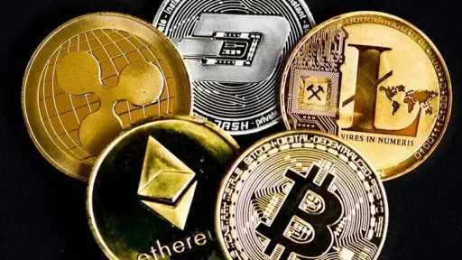 العملات الرقمية ترتفع جماعياً.. وإيثيريوم...