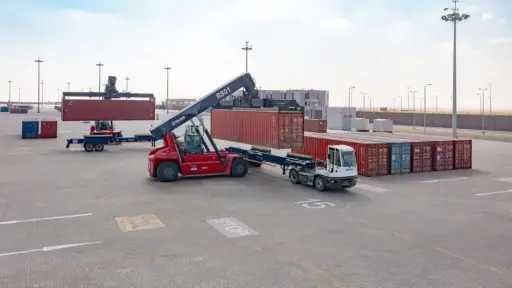 النقل تدعو المستثمرين ورجال الأعمال...