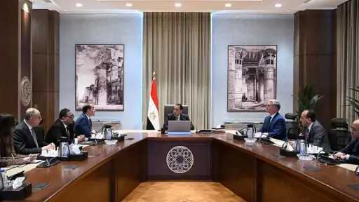 مدبولي يوجه بصياغة محفزات لجذب...