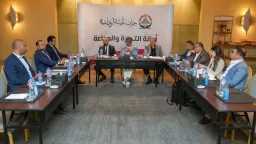 التجارة والصناعة بالجبهة الوطنية تبحث...