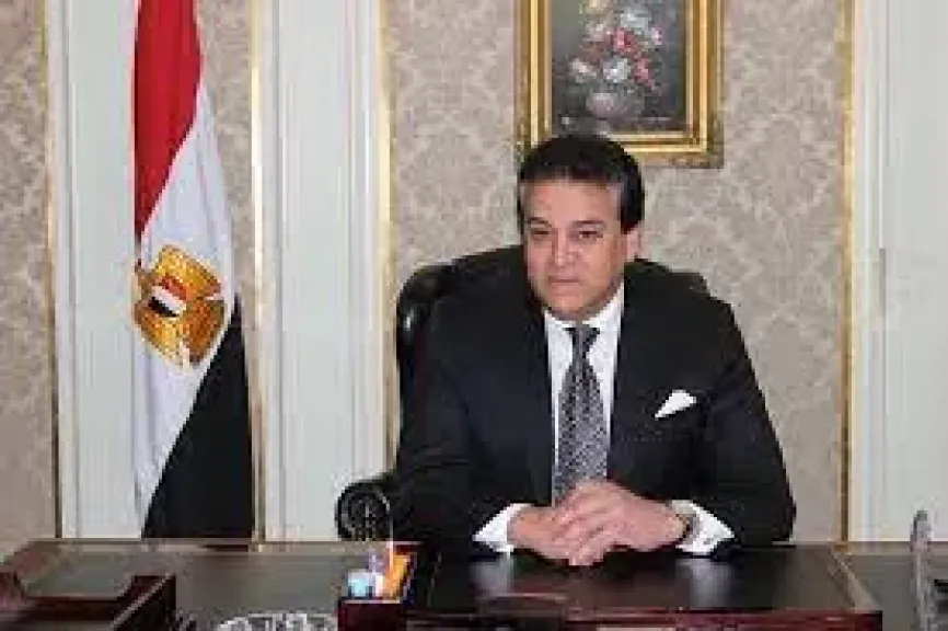 خالد عبدالغفار وزير الصحة