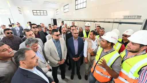 وزير الإسكان يتفقد عدد من...