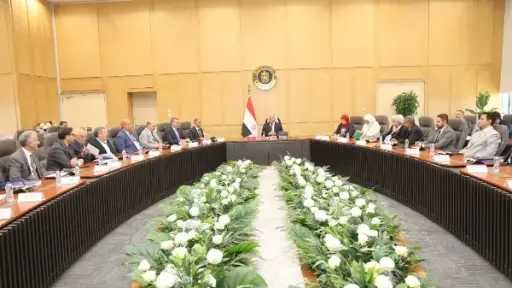 كامل الوزير يوجه بتوحيد السياسات...