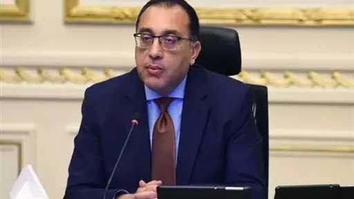 مدبولي: نتابع تداعيات الهجوم الإسرائيلي...