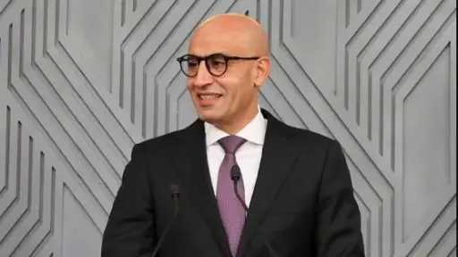 وزير التعليم يتابع انطلاق امتحانات...