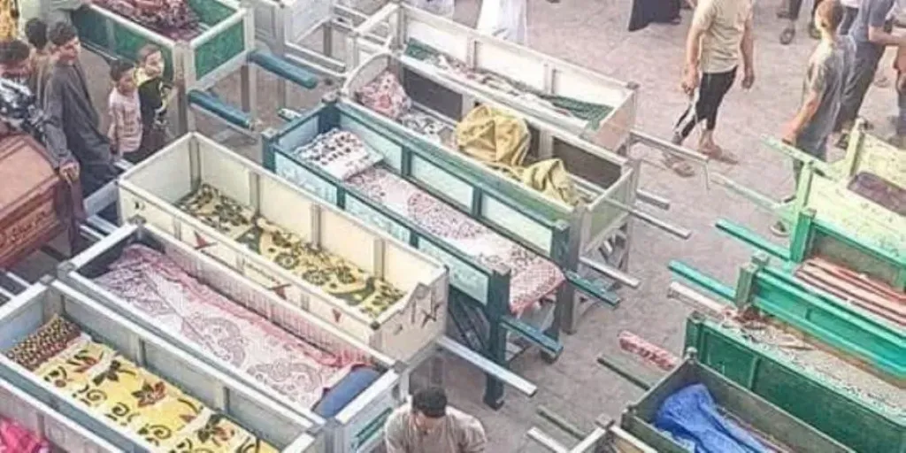 استعدادات الجنازة لبنات حادث المنوفية