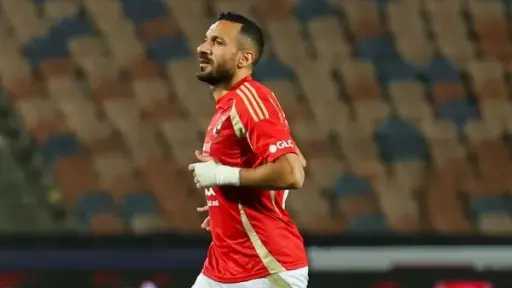الظهير الأيسر يشغل بال الأهلي...