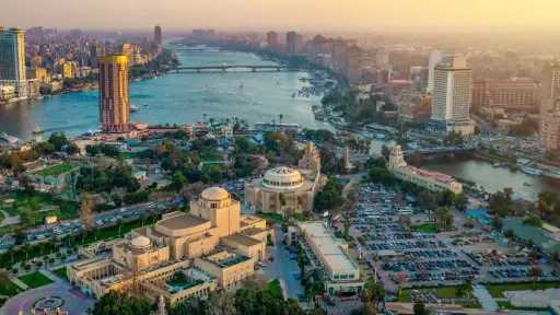 القطاع الخاص غير النفطي يواصل...