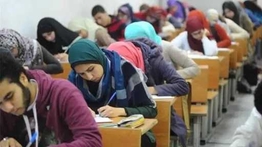 الحكومة توضح: لا إلغاء لنظام...