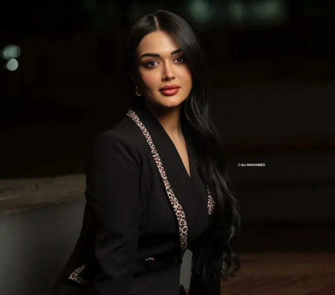 النجمة العراقية رشا رعد