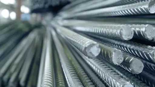 خام الحديد يرتفع إلى 99.90...