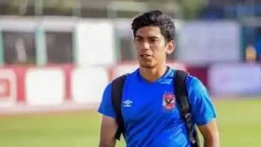 شكري: لا أخشى المقارنة مع...