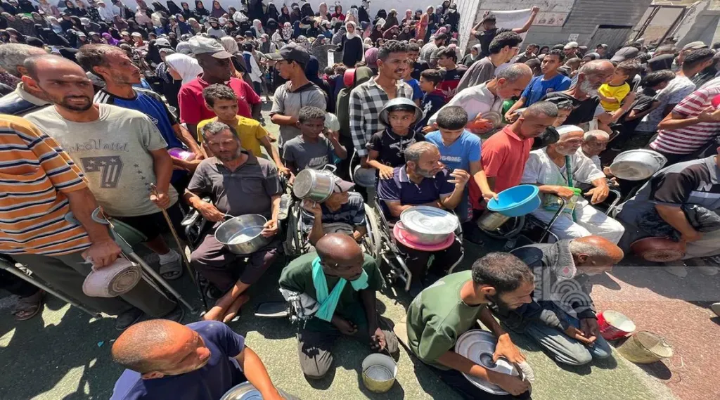 منتظري المساعدات في غزة