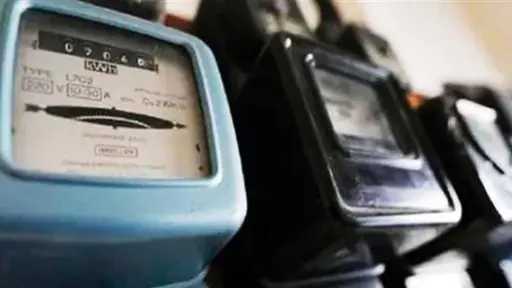 الحكومة تؤجل زيادة أسعار الكهرباء...