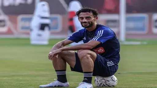 أحمد عبد القادر على أعتاب...