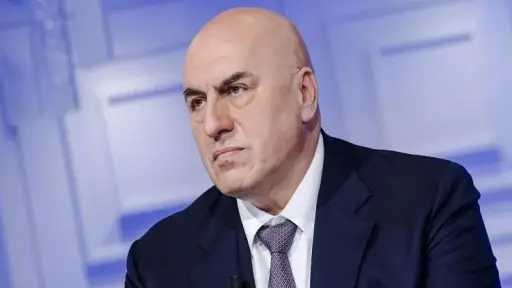 وزير الدفاع الإيطالي يفتح النار...