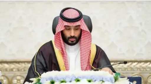 السعودية تمدد العمل بآلية تسوية...