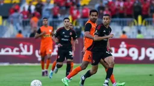 الأهلي وفاركو.. صفقات جديدة وطموحات...