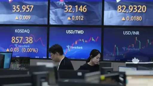 الأسواق الآسيوية ترتفع رغم ضغوط...