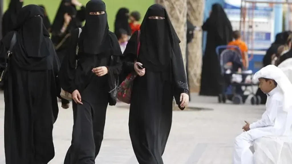 بطالة المرأة السعودية