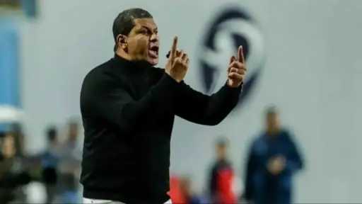 غزل المحلة ضد الأهلي في...