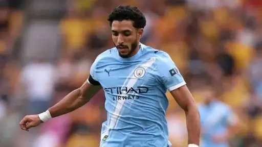 المحترفون المصريون في أوروبا.. محمد...