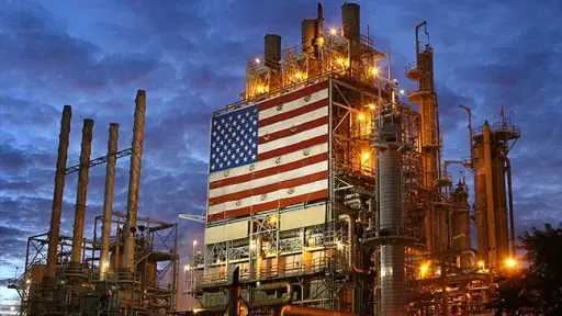 تراجع المخزونات النفطية في الولايات...