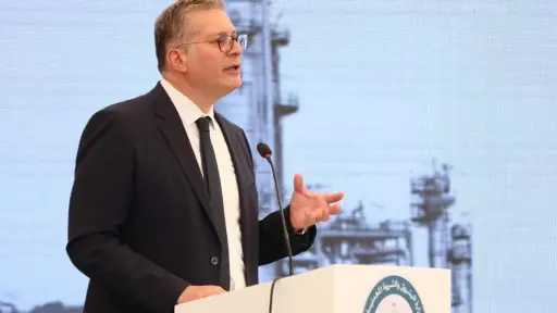 إنجازات البتروكيماويات المصرية: 25 مليون...