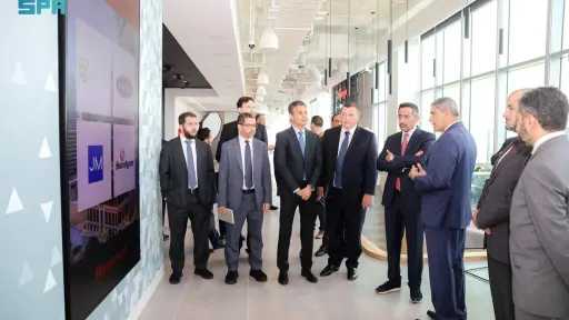 الثورة الصناعية الرابعة.. شراكة سعودية...