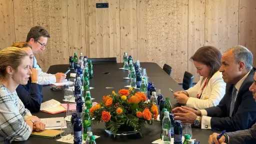 مصر تدعو أوروبا للضغط على...