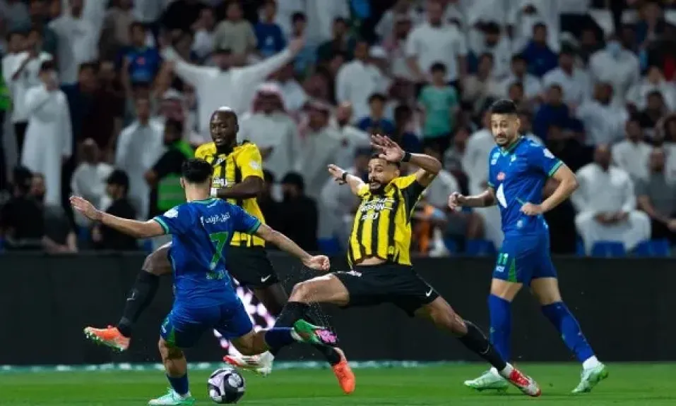 اتحاد جدة أمام الفتح