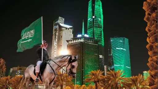 السعودية تعلن إجراءات جديدة لكبح...