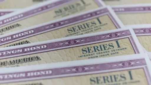 سندات مصر والمغرب وعُمان تتصدر...