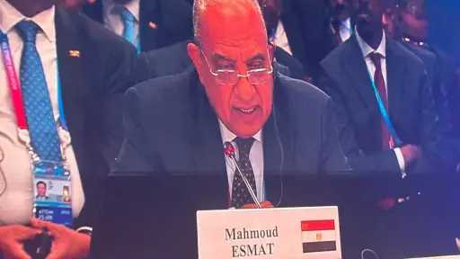 مصر تضع قدميها على الطريق...