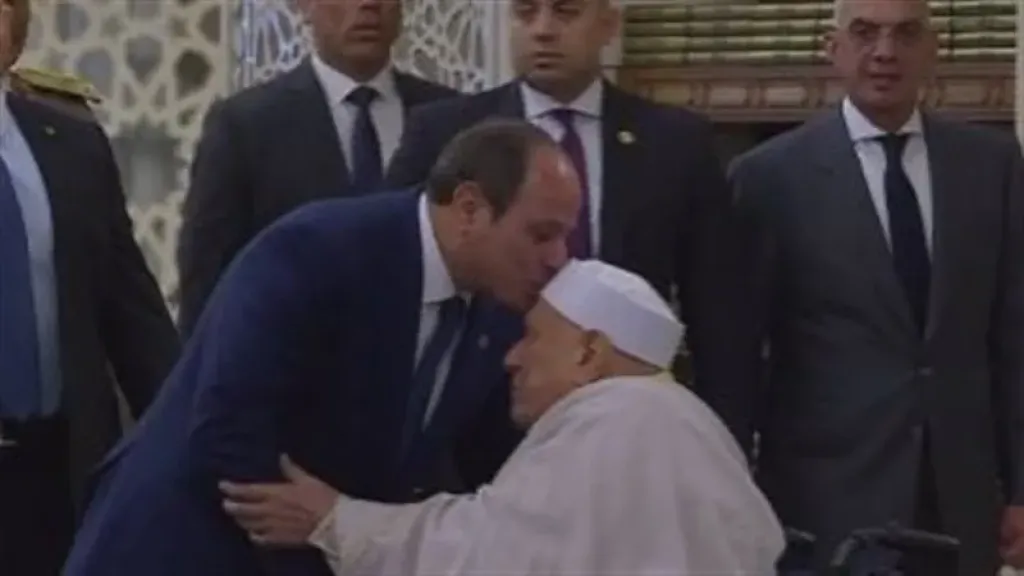 الرئيس السيسي و الدكتور أحمد عمر هاشم 