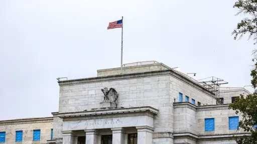 ترقب اجتماع الفيدرالي الأمريكي المقبل...