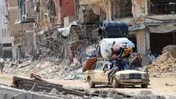 كارثة بيئية بحجم إبادة جماعية.....