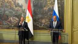 مصر وروسيا تؤكدان رفض تفكك...