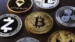 تباين أسعار العملات المشفرة وسط...