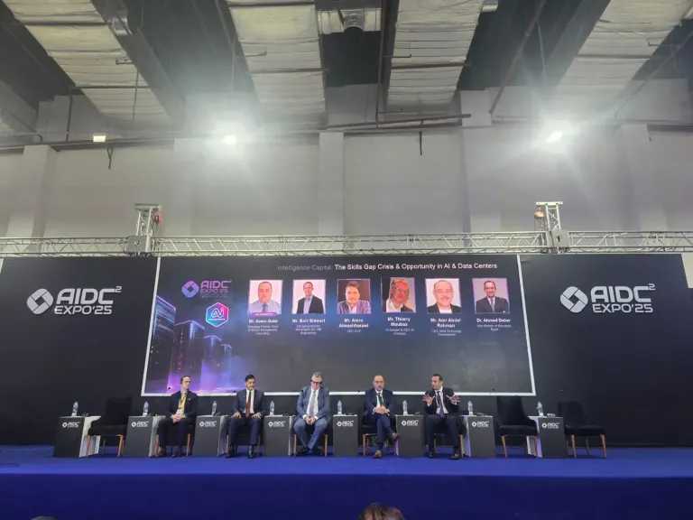 جانب من الجلسة