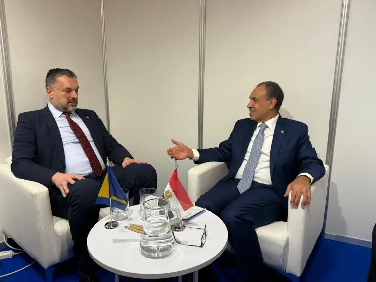 جانب من اللقاء