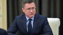 روسيا تحذر: سوق النفط على...