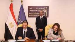 «الاتصالات» و«الرقابة الصحية» يوقعان مذكرة...