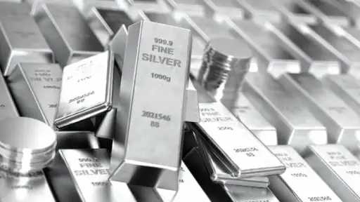 سباق المعادن يحتدم.. والفضة تتقدم...
