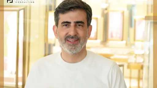 رأي بالعربي