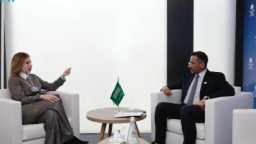 السعودية من دافوس.. وزير الاتصالات...